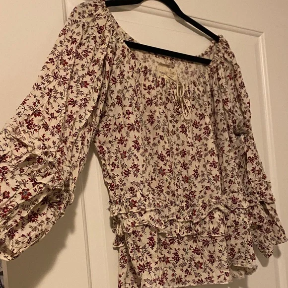 Ralph Lauren Cream and Red Floral Blouse - Picture 5 of 5